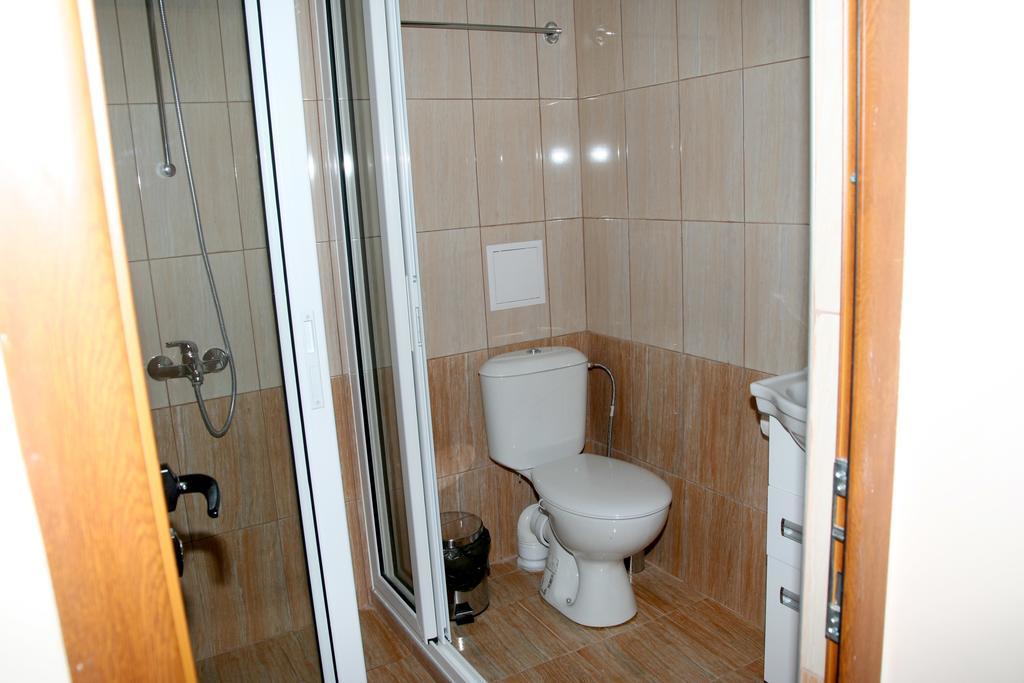 Interrum Hotel Razgrad Pokoj fotografie