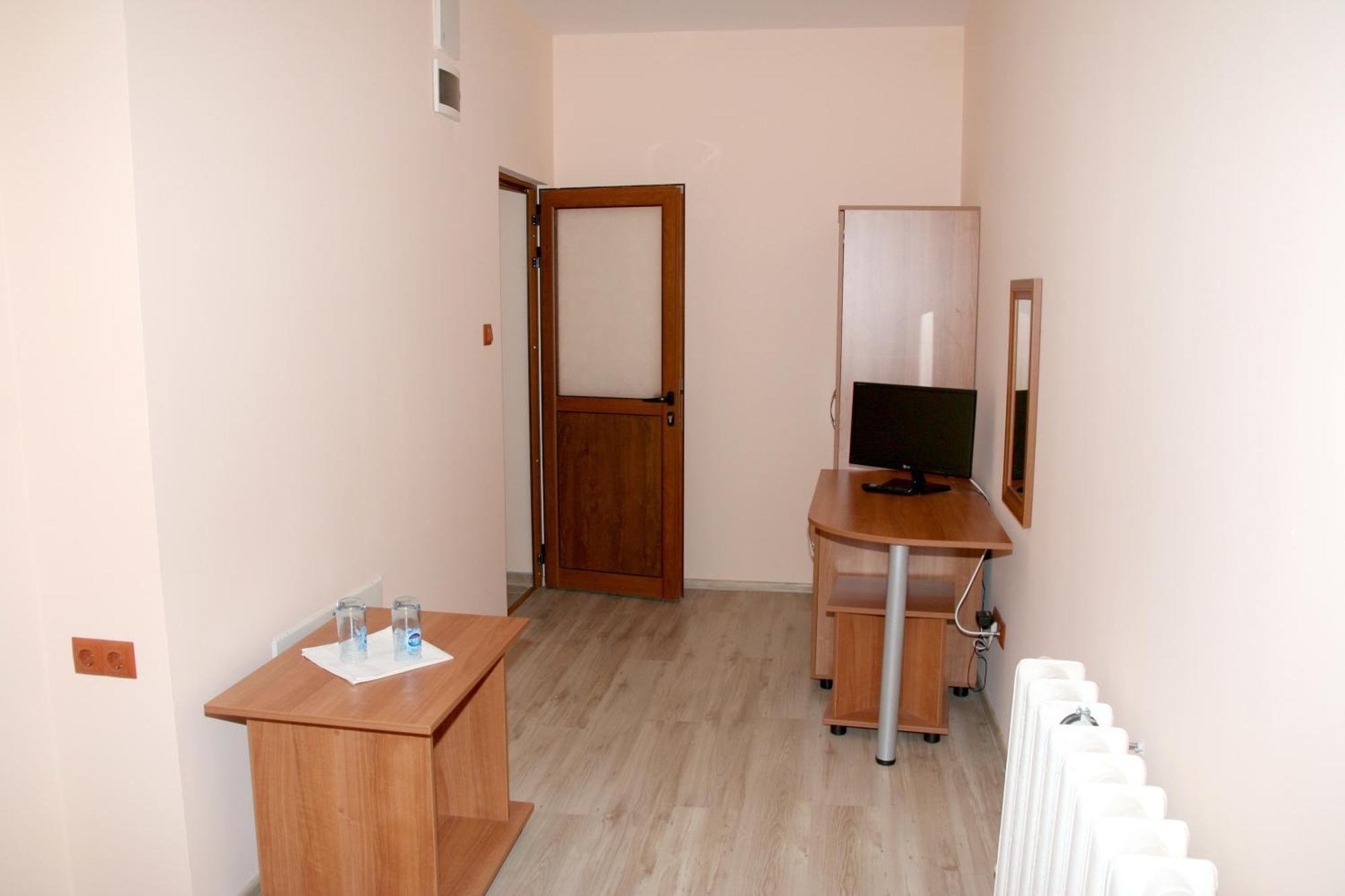 Interrum Hotel Razgrad Pokoj fotografie