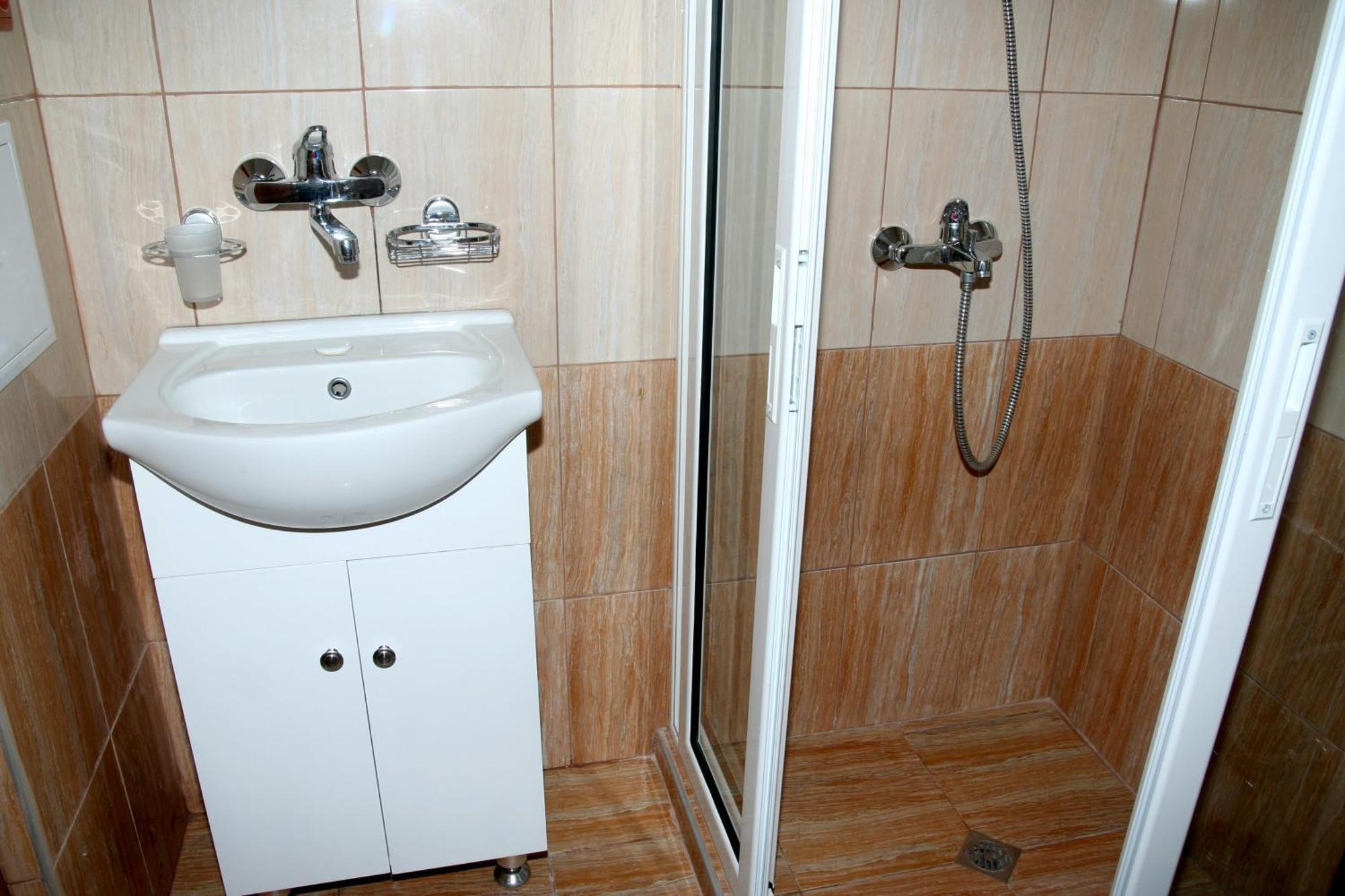Interrum Hotel Razgrad Pokoj fotografie